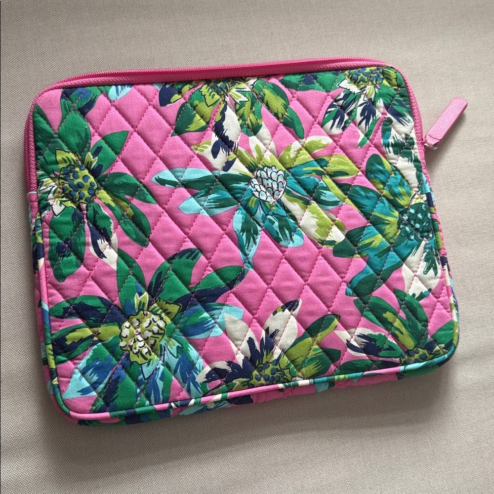 Vera Bradley Tropical Paradise Tablet Sleeve